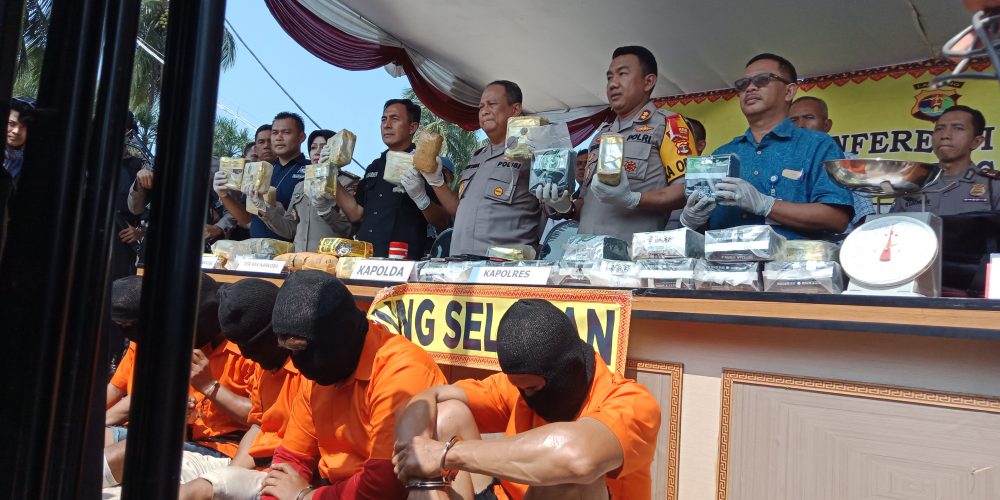 Sabu Dari Malasia  Seberat 58 Kg Digagalkan Satnarkoba Lampung Selatan
