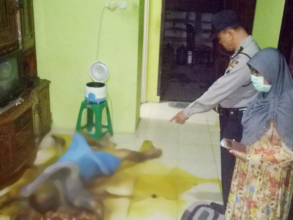 Babinsa Dan Bhabinkamtibmas Bersinergi Evakuasi Mayat Membusuk