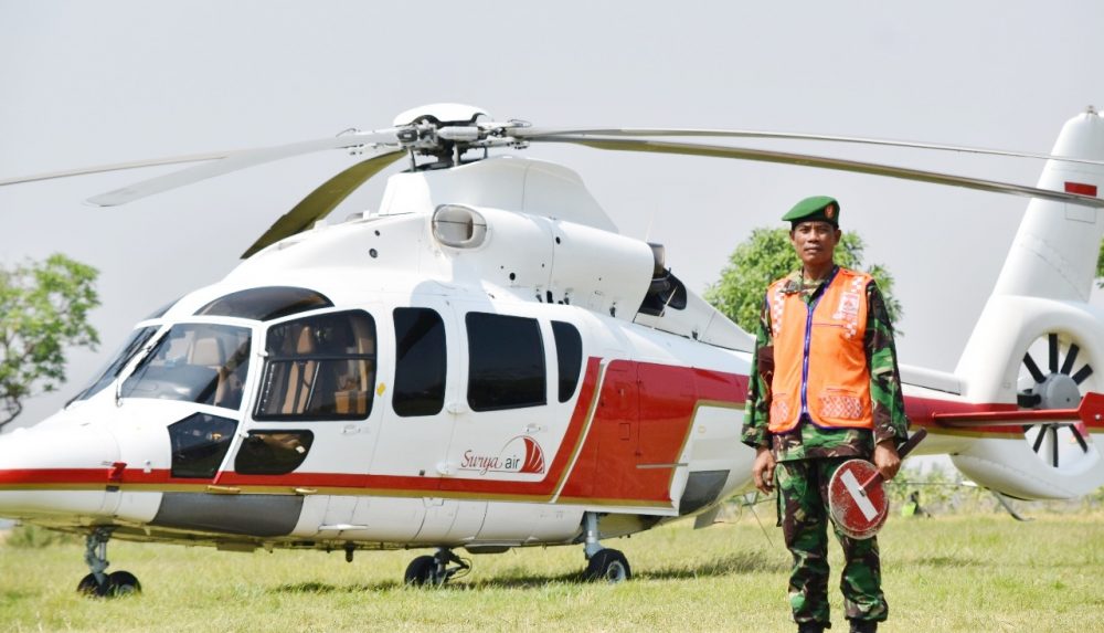 Suksesnya Ground Marshall Saat Helicopter Dapat Terbang ke Anggkasa