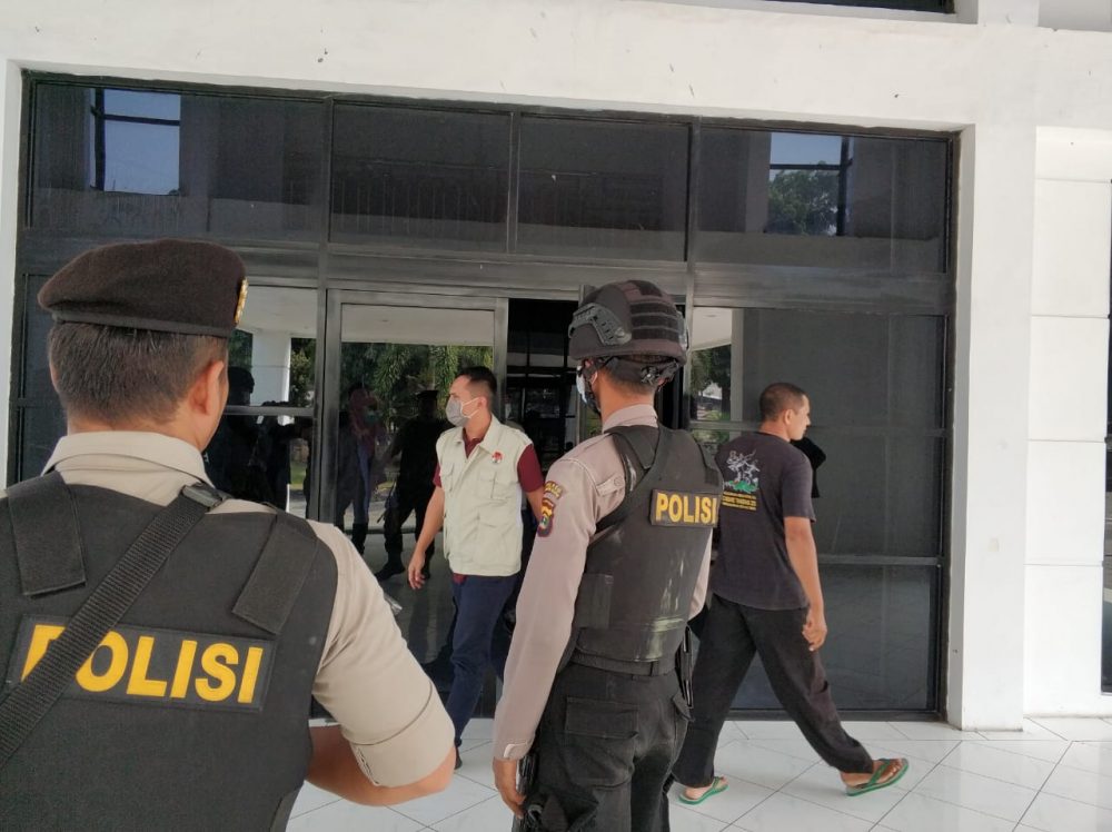 Ruang Kerja Wakil Bupati Lampung Selatan Turut Di Geledah KPK