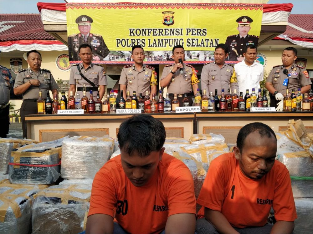 Dua Warga Kalianda Kabupaten Lampung Selatan  Buat Laporan Palsu Di Tangkap Polisi