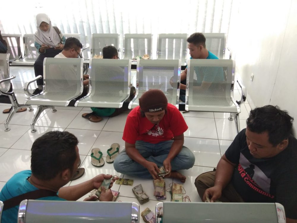 Penggalangan Dana Korban Gempa Lombok,NTB Oleh Komunitas Seniman Blora ( KLB ) Tersalurkan