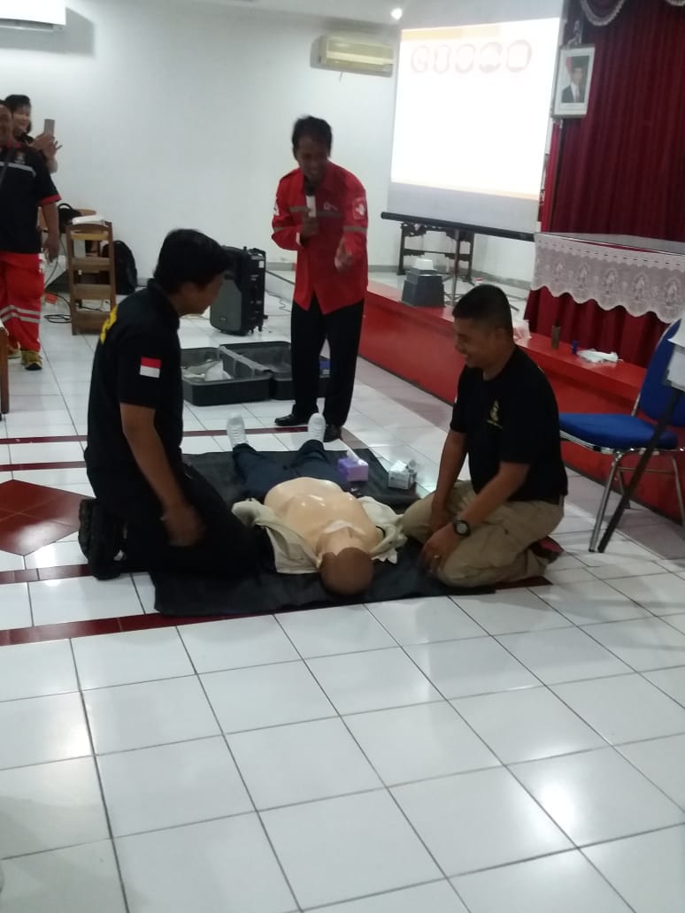 Maksimalkan Tugas Bankom, Polrestabes Semarang Gelar Pelatihan Pertolongan Pertama,