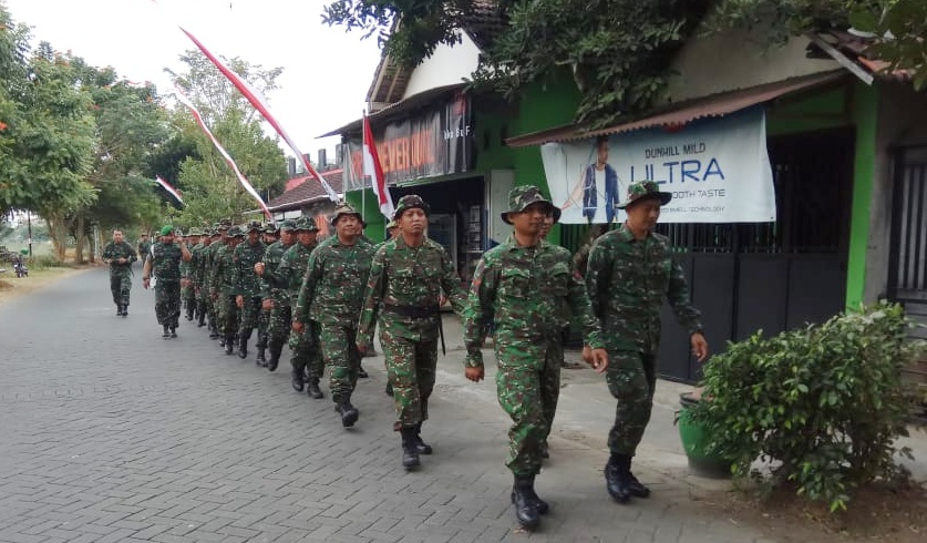 Kodim Tulungagung Laksanakan Minggu Militer Susuri Kawasan Kuliner Pinka Lembupeteng