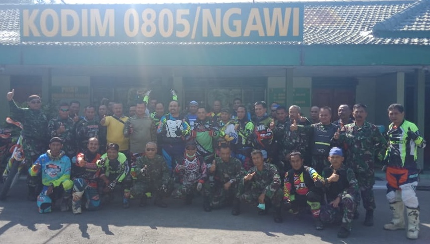 Ngetrail Bersama Dandim Ngawi, Wakil Bupati dan Komunitas Trail Ngawi