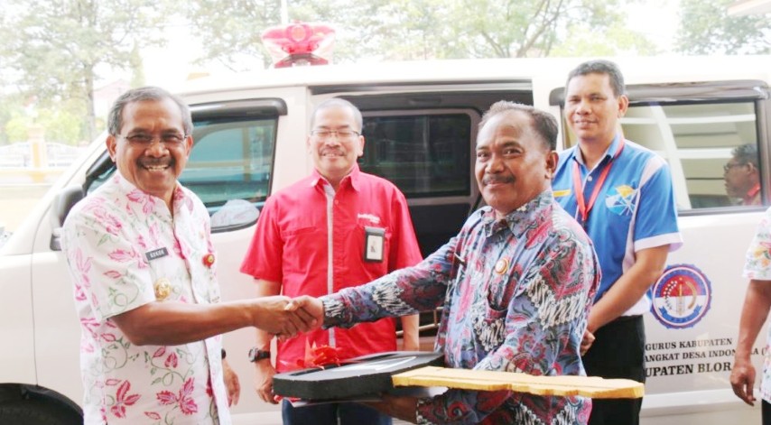 PPDI Blora Terima Bantuan MObil Operasional Dari Telkom