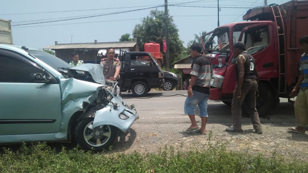 Tiga Kendaraan Terlibat Kecelakaan Di Jalinsum, Lampung Selatan