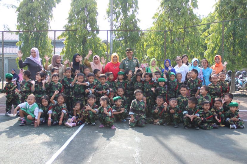Beginilah Keceriaan Anak-Anak TK Kartika III-43 Sambut HUT TNI Ke-73