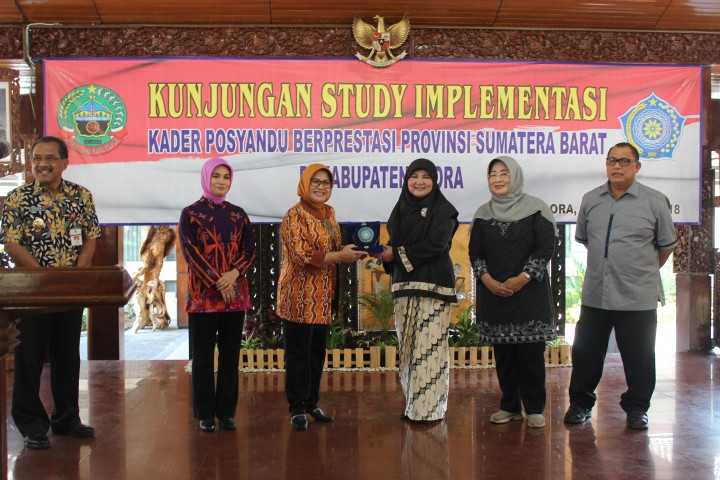 Pelaksana Terbaik Nasional, Tim Penggerak PKK Provinsi Sumatera Barat Belajar Di Blora