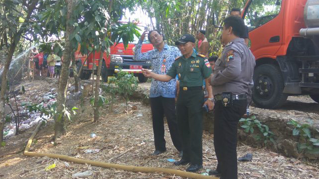 Rumpun Bambu terbakar, Warga Cemas