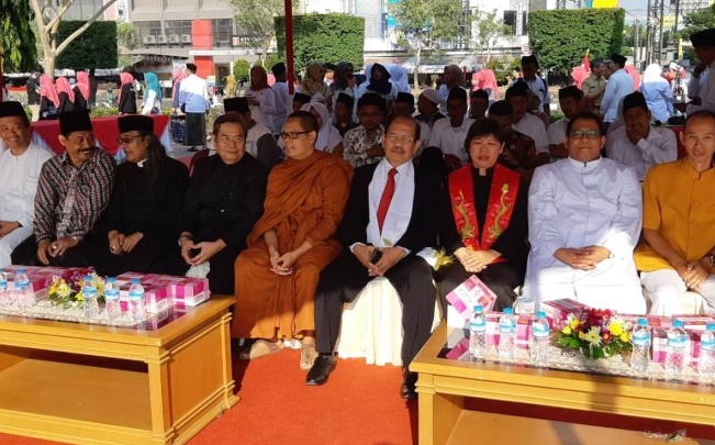 Sejumlah Tokoh Lintas Agama Di Semarang Ikuti Upacara HSN