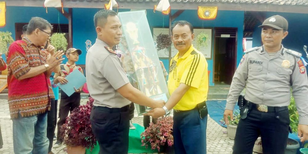 Kado Terindah Di Hari Pahlawan Untuk SDN 4 Sukabanjar  Kecamatan Sidomulyo