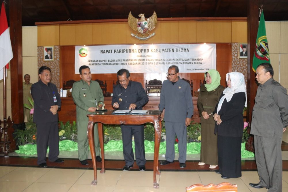 Ranperda  APBD Kabupaten Blora Tahun 2019 Akhirnya Ditandatangani Bersama