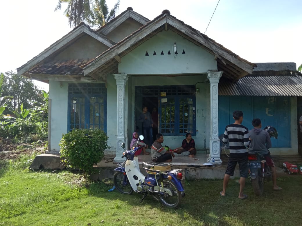 Kawanan Maling Bercadar Satroni Rumah Warga Desa Sukabanjar, Sidomulyo
