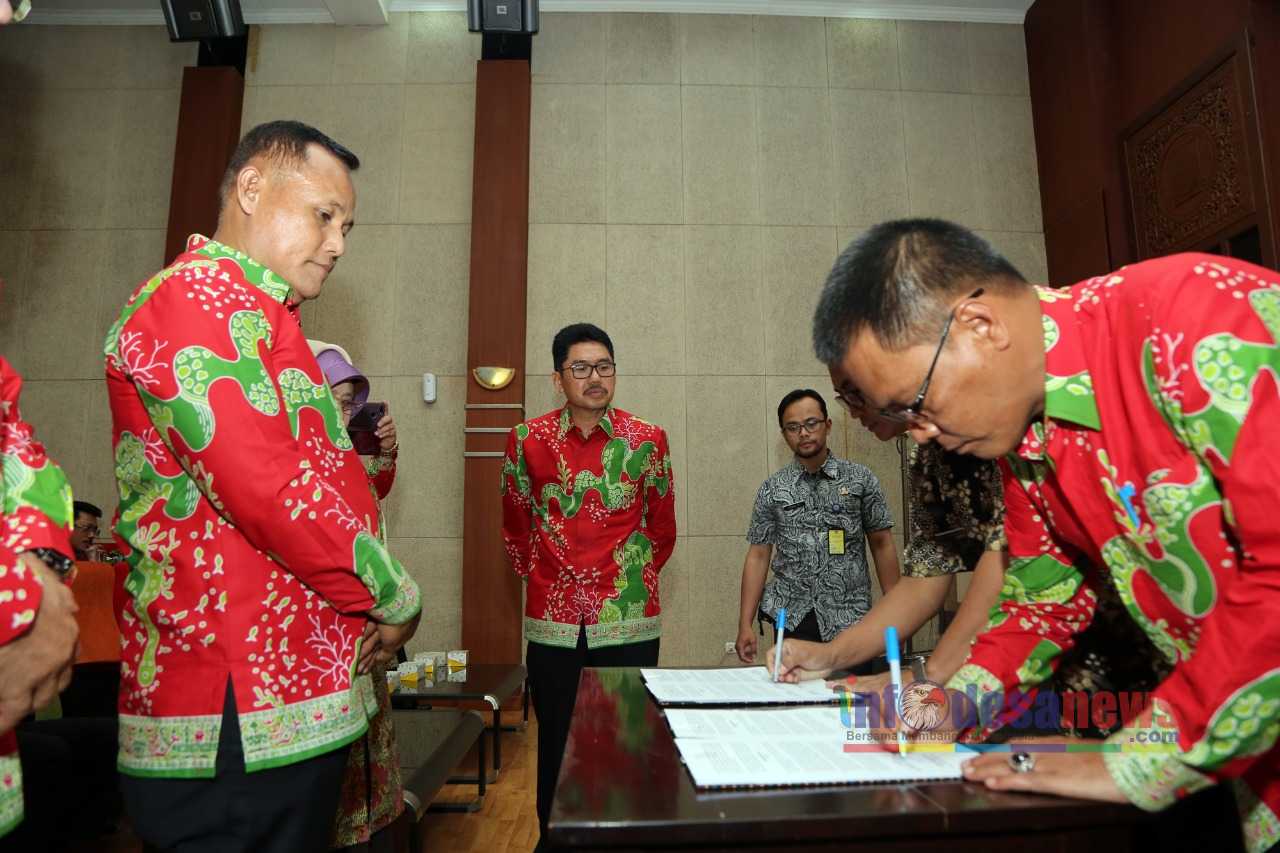 Penandatanganan Kerjasama Diskomifo Lamsel Bersama Diskominfo Bandung