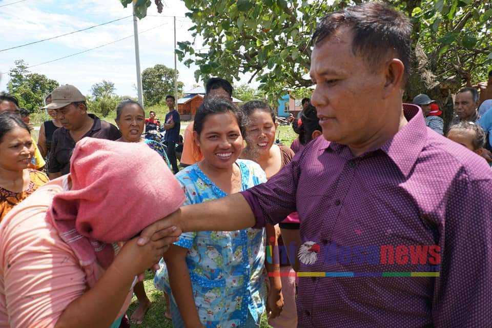 Nanang Kunjungi Warganya Yang Ada Di Pulau Sebesi