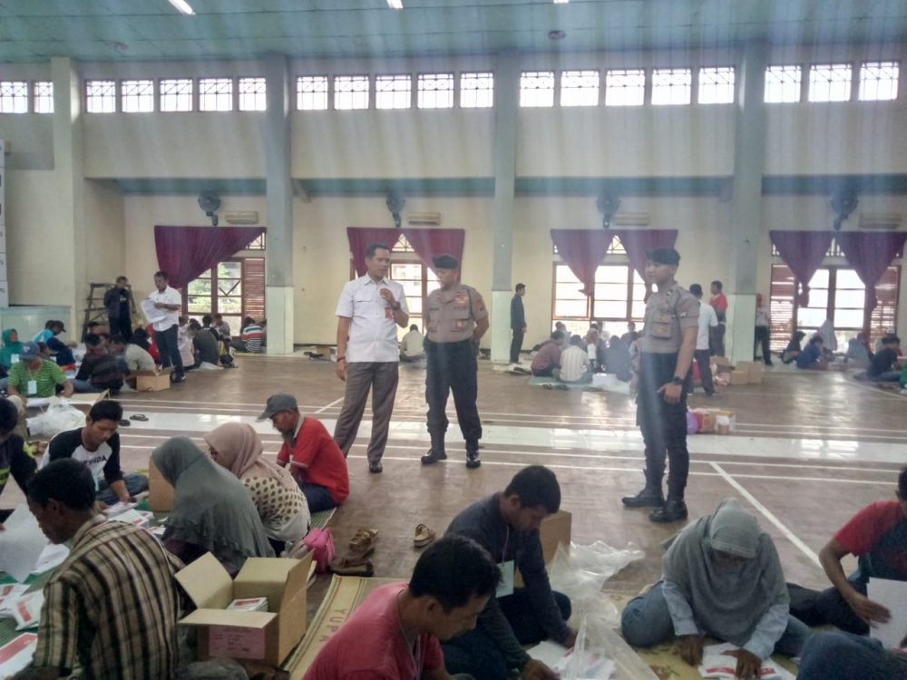 682.937 Lembar Kartu Suara DPD Mulai Dilipat