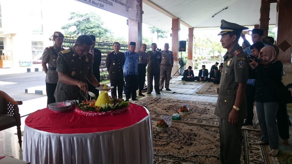 Pabung 0808/Blitar Menghadiri Hut Pemadam Kebakaran, Satpol PP Dan Hut Satlinmas Kab. Blitar