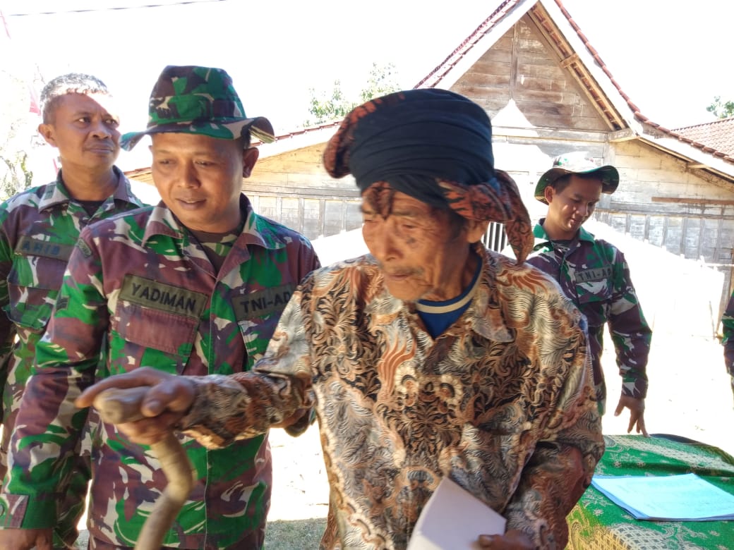 Kakek Sarno Gaul Penasaran kegiatan TMMD Kodim Blora
