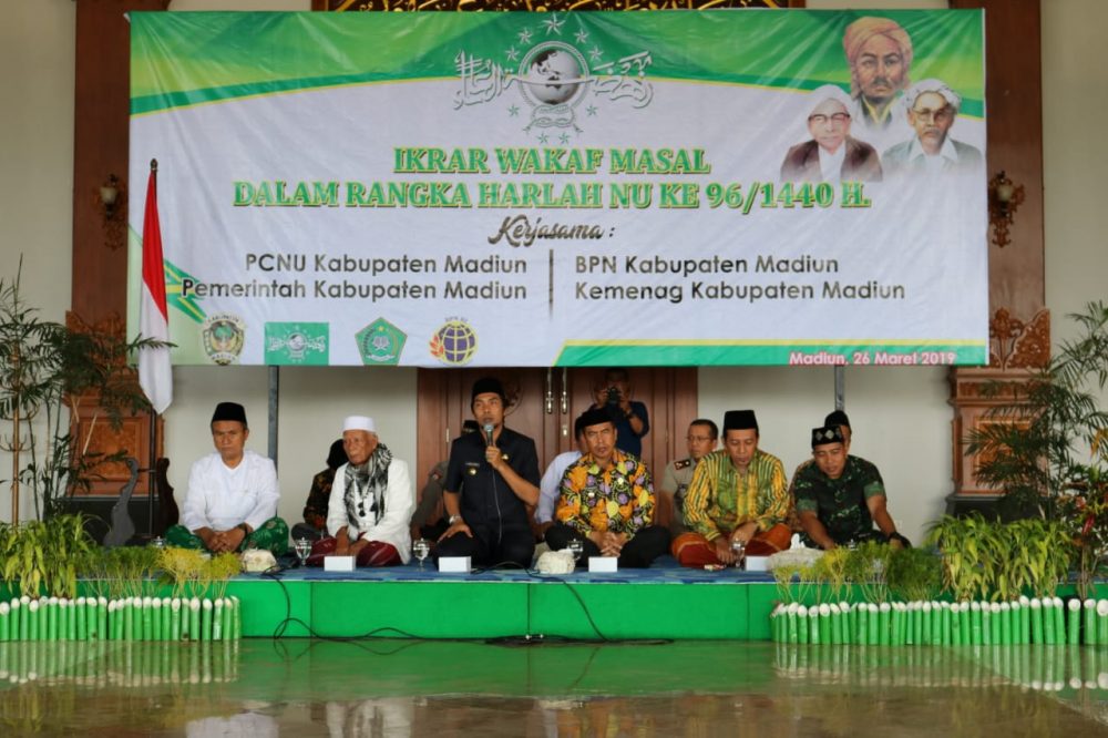 Dandim 0803/Madiun Hadiri Ikrar Wakaf Massal Se-Kab. Madiun Dalam Rangka Harlah NU Ke 96