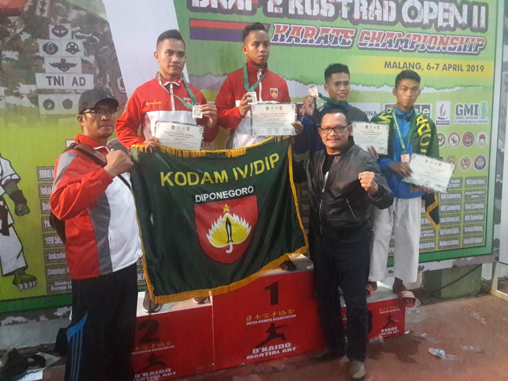 Karateka Kodam IV Ukir Prestasi di Divisi 2/Kostrad Open II Karate Champion TA. 2019