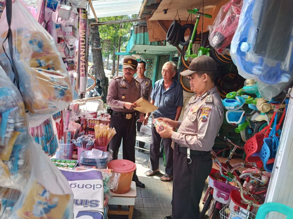 Kapolres Blora Peringatkan Pedagang Petasan Yang Nekat Jualan Di Bulan Suci Ramadhan