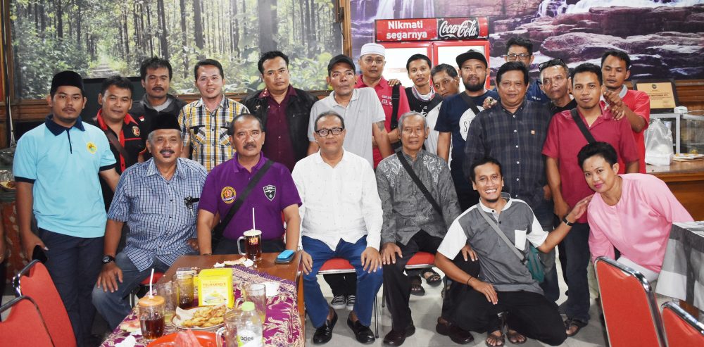 Ketua DPRD, Sekretariat Dewan Gelar Bukber Dengan Wartawan Cetak, Elektronik dan Online