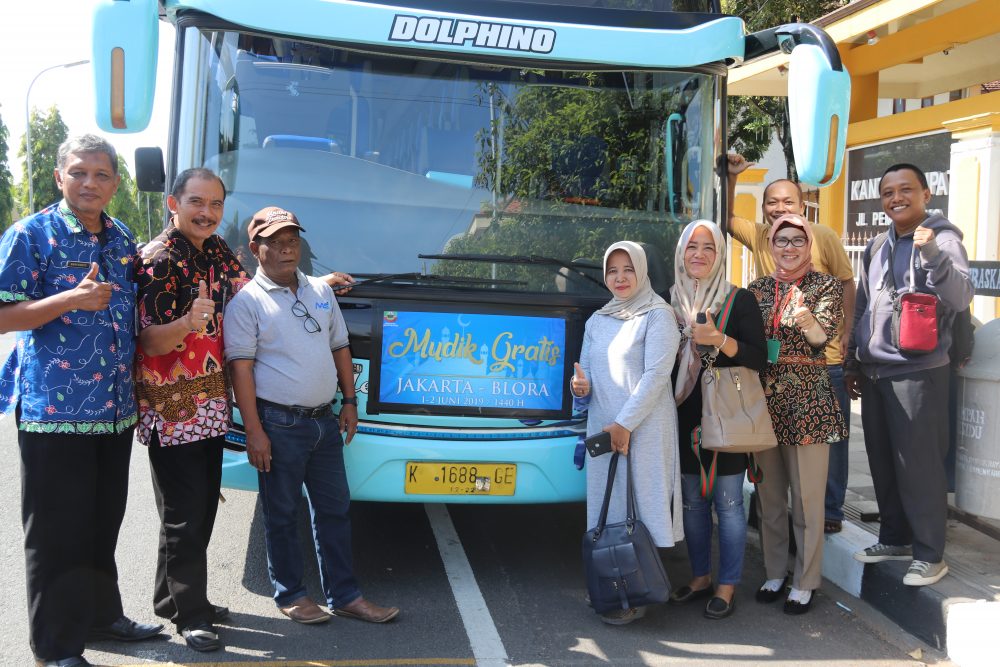 Pemkab Blora Berangkatkan Bus Mudik Gratis Ke Jakarta
