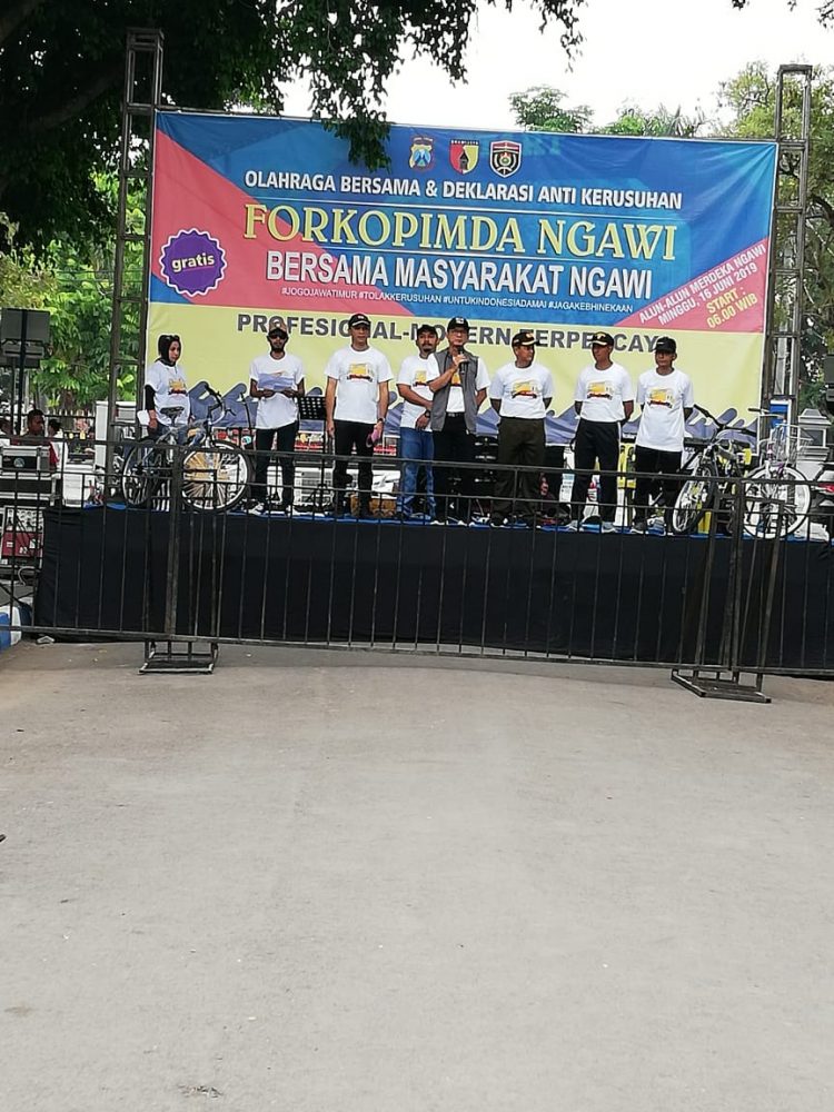 Dandim Ngawi Hadiri Olahraga Bersama Dan Deklarasi Anti Kerusuhan