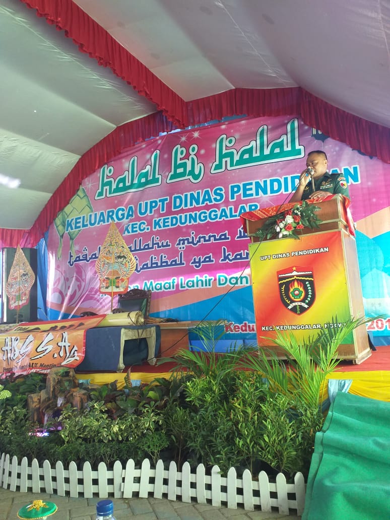 Danramil 0805/13 Kedunggalar Hadiri Halal Bihalal UPT Disdik Kec.Kedunggalar