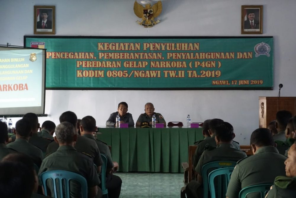 Cegah Peredaran Narkoba Anggota Kodim Ngawi Menerima Penyuluhan P4GN Dan Adakan Tes Urine