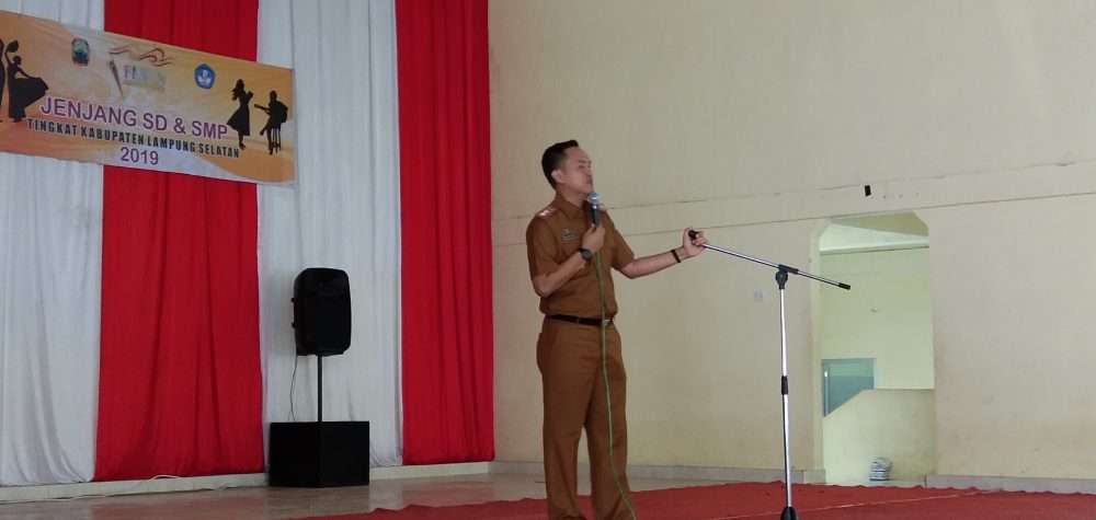Thomas, Peningkatan Mutu Pendidikan Tidak Hanya Pencapaian Nilai Akademis