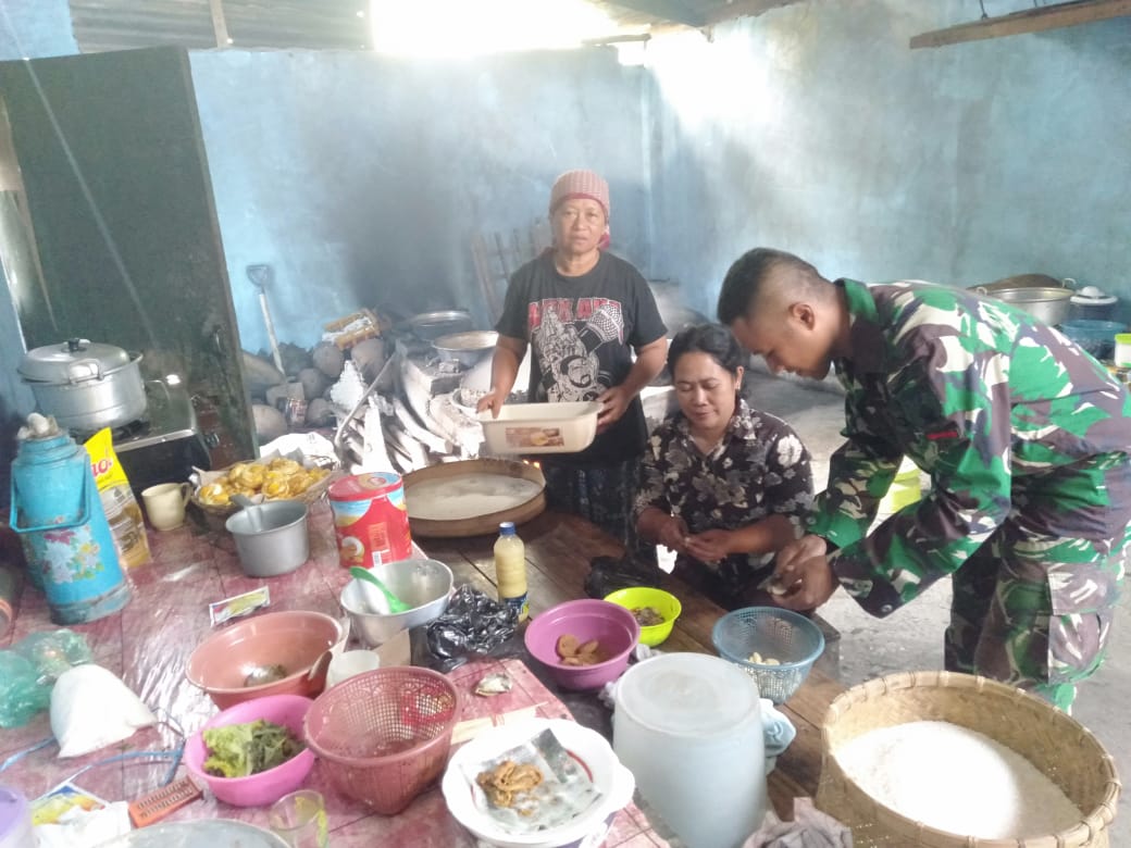 Ibu Sumiyatun Senang Seperti Mempunyai Keluarga Dan Anak TNI