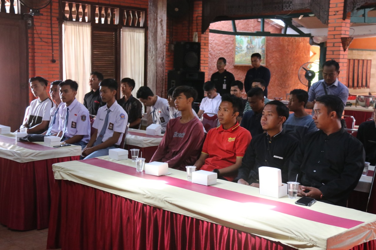 WAKIL BUPATI LAUNCHING TIM FUTSAL U-19 AFK BLORA