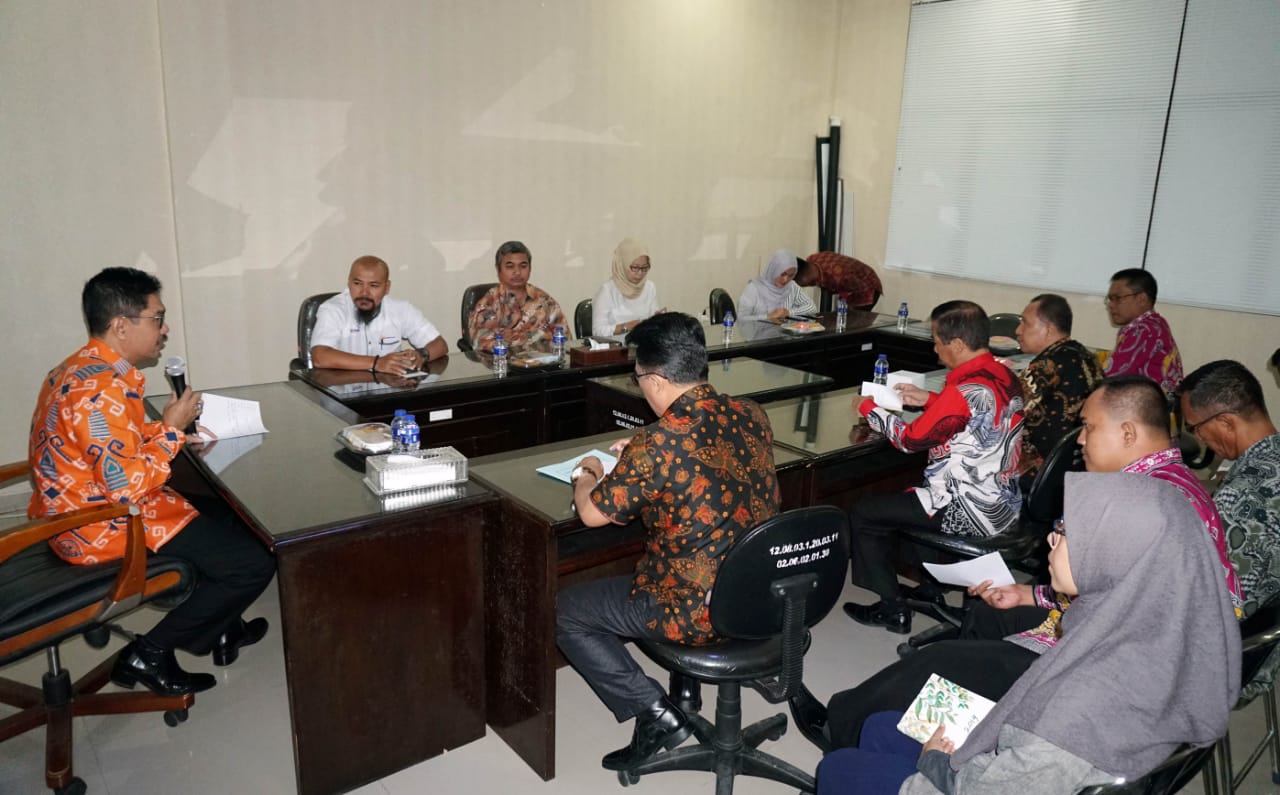 Sekda Lamsel Sambut Baik Program BUMN Hadir Untuk negeri