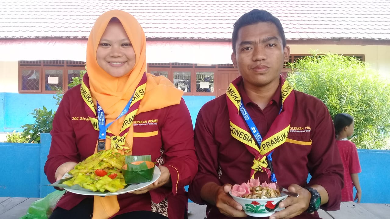 Pramuka IAIN Purwokerto perkenalkan “Soto dan Mendoan” di Palembang