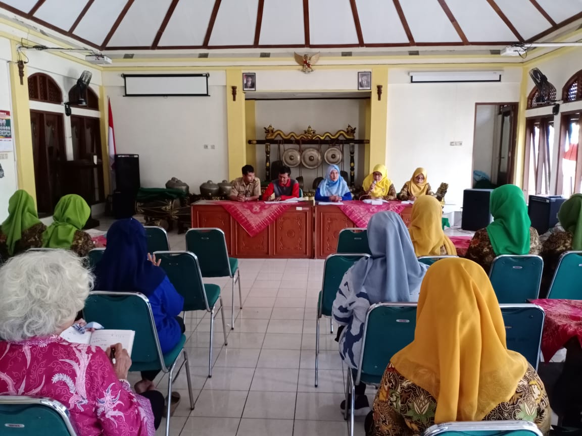 Peran Aktif Babinsa Danukusuman Dalam Acara FKPPKBD Di Wilayahnya
