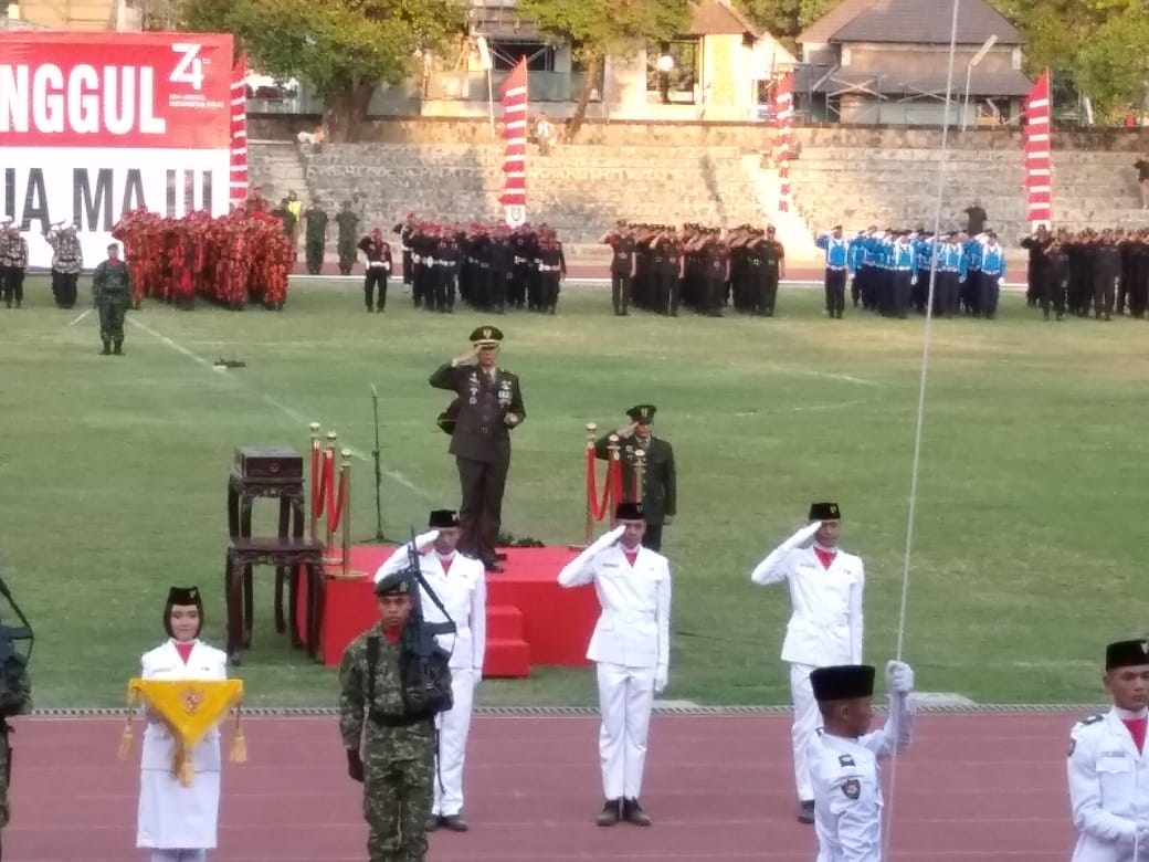 Dandim Surakarta Jadi Irup Pada Upacara Penurunan Bendera Dalam Rangka Peringatan HUT RI Ke-74