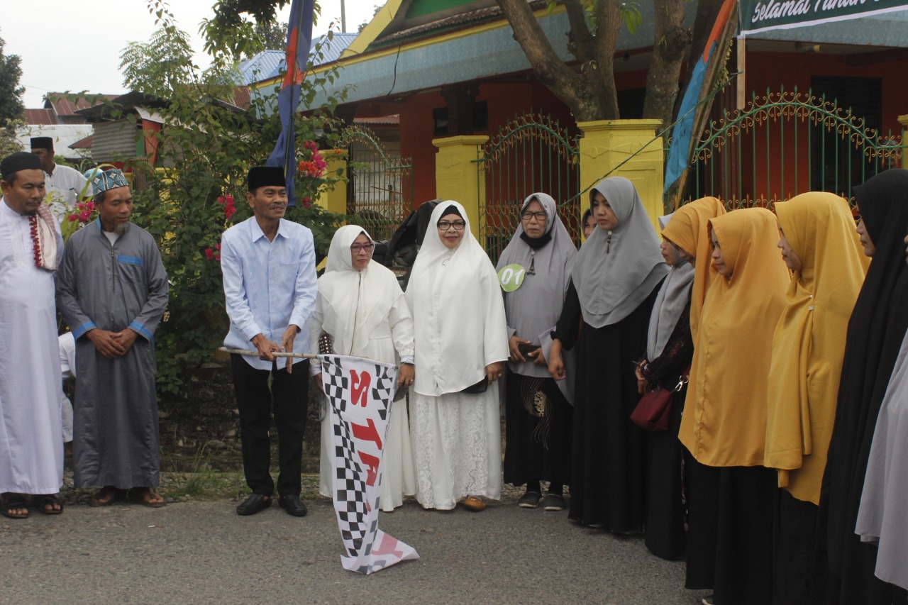 Meriahkan Tahun Baru Islam, Berhadiah Aneka Door Prize Dilepas Wakil Bupati Lutra]\k,8i