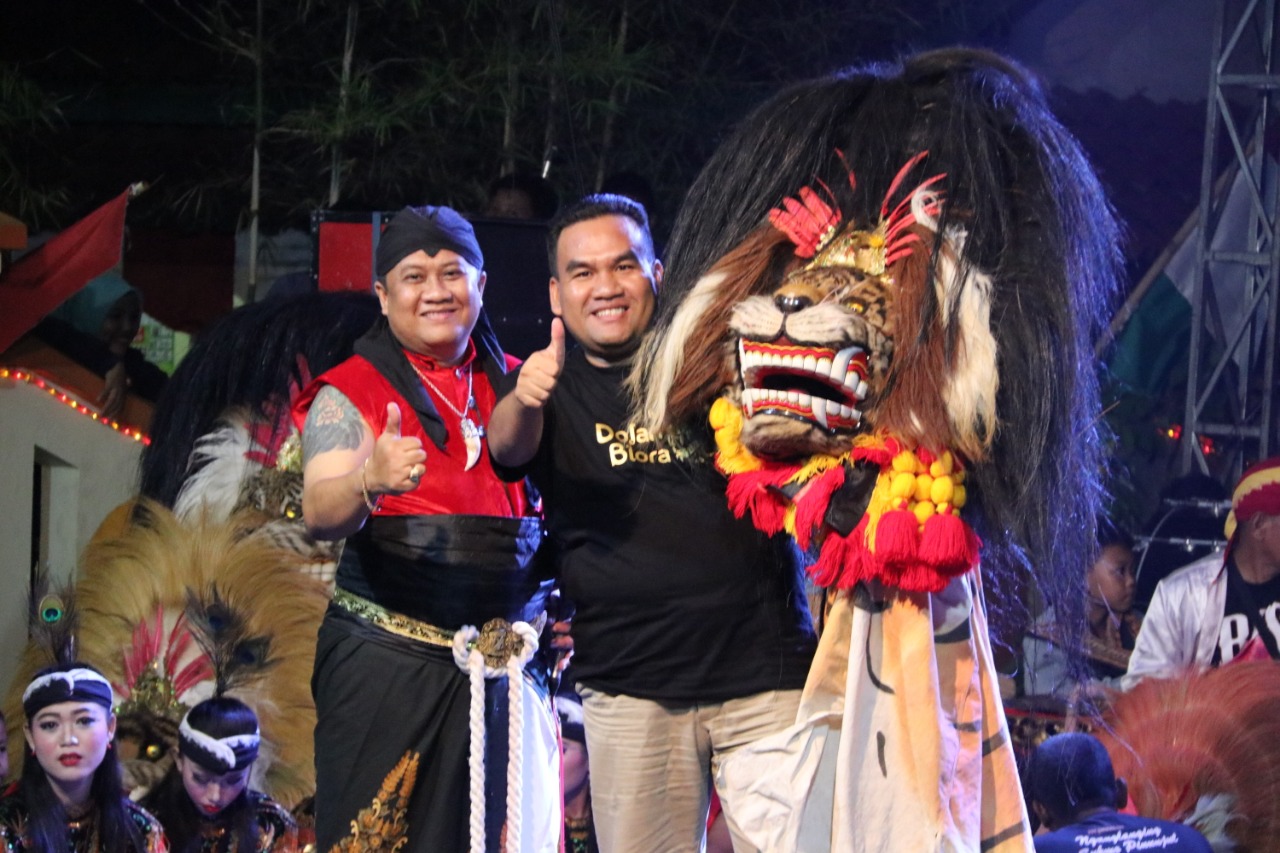 H. Arief Rohman M.Si Gagas Pendirian Tugu Barongan Blora Di Batas Wilayah
