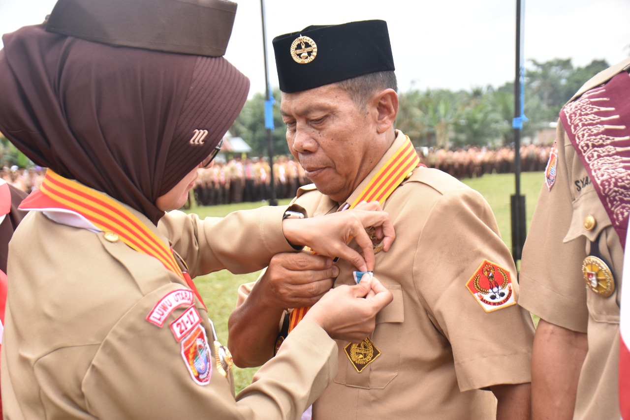HUT Pramuka ke-58, Bupati Mari Perangi Sampah Plastik