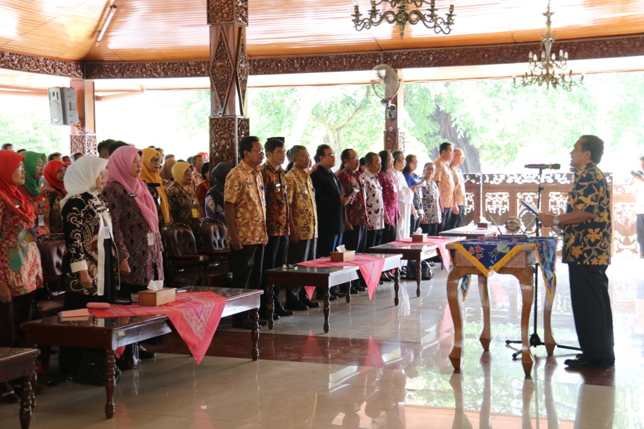 Daftar Pejabat Administrator dan Pejabat Pengawas Blora Yang di Mutasi