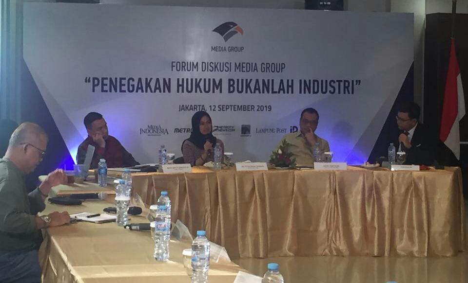 Bupati Lutra Narasumber di Forum Diskusi Penegakan Hukum, Diundang Media Groub Milik Suraya Paloh