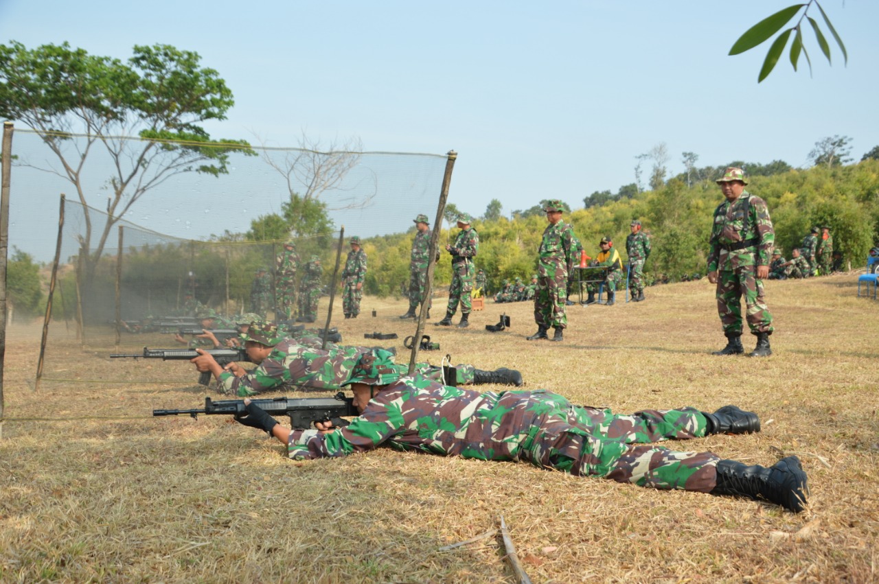 BINA KEMAMPUAN, KODIM PONOROGO GELAR LATIHAN MENEMBAK