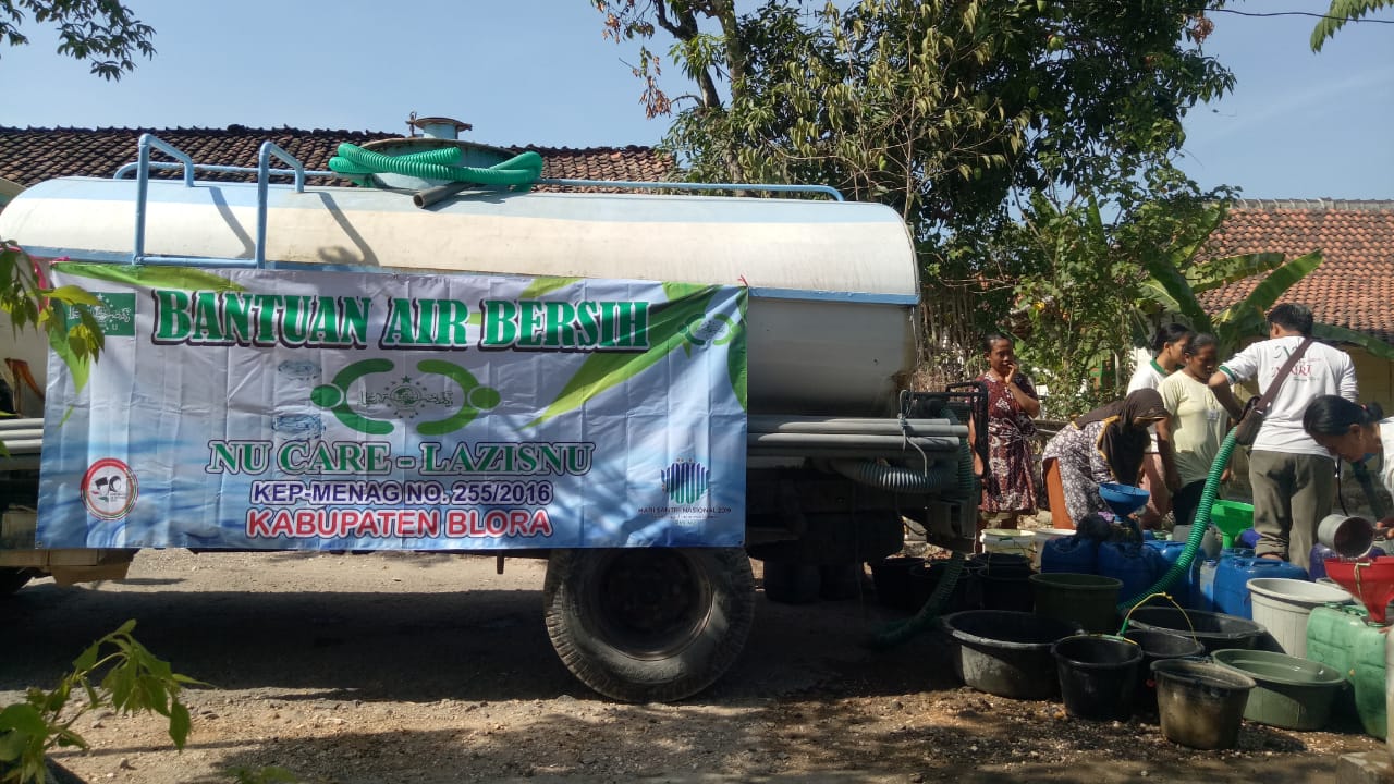 Sambut Hari Santri 2019, Lazisnu Blora Salurkan Bantuan Air Bersih