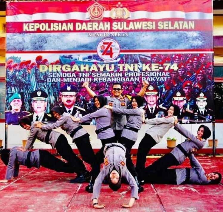 Satlantas Polres Lutra, We Love TNI HUT ke-74