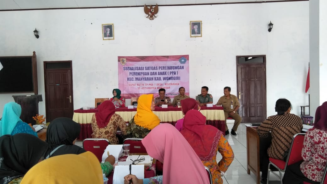 Danramil 11/Manyaran : Perempuan Harus Berani Tampil Dan Berpartisipasi