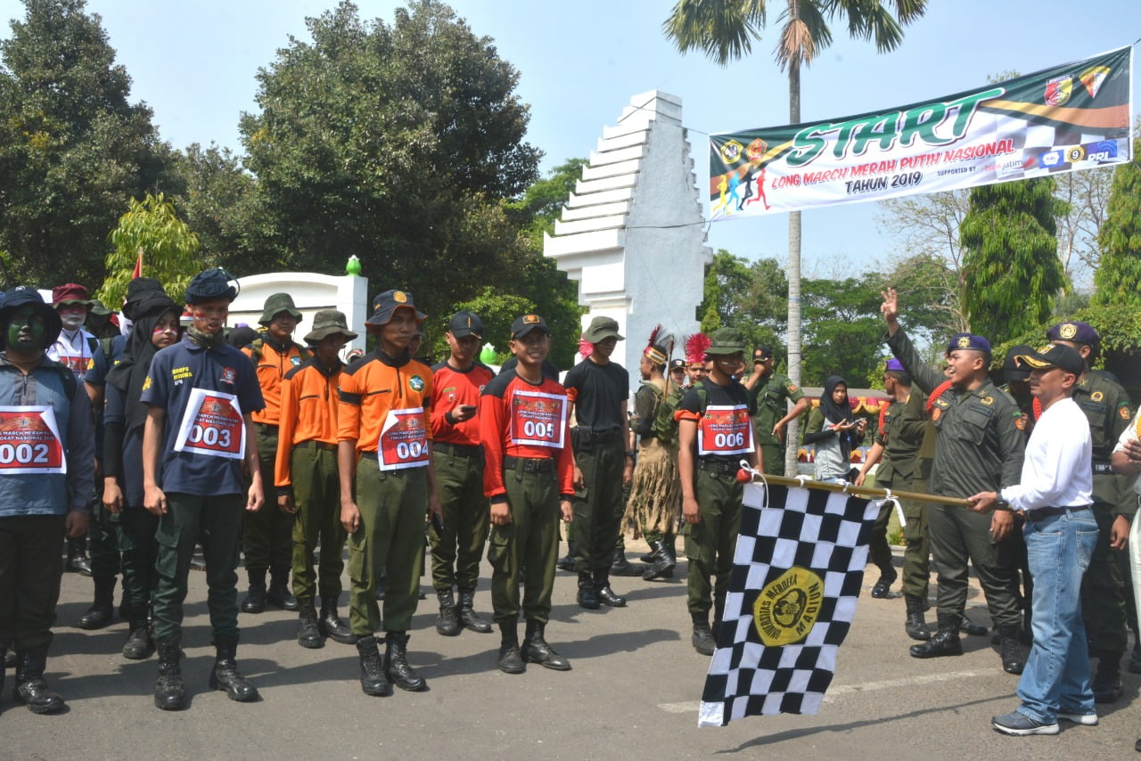 Danrem Lepas Long March Merah Putih Tingkat Nasional 2019