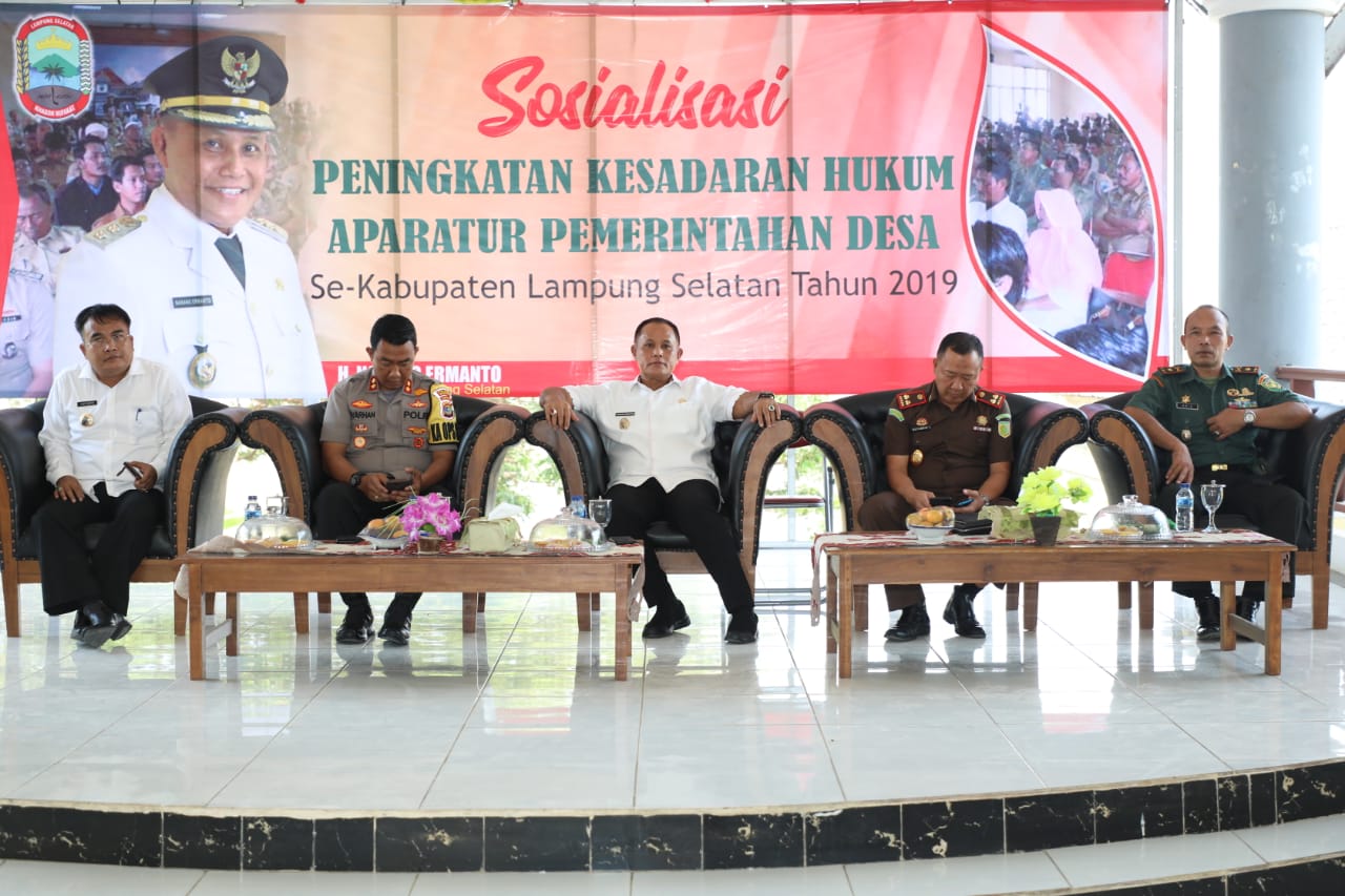 Kejari Dan Polres Lamsel Ingatkan Para Kades