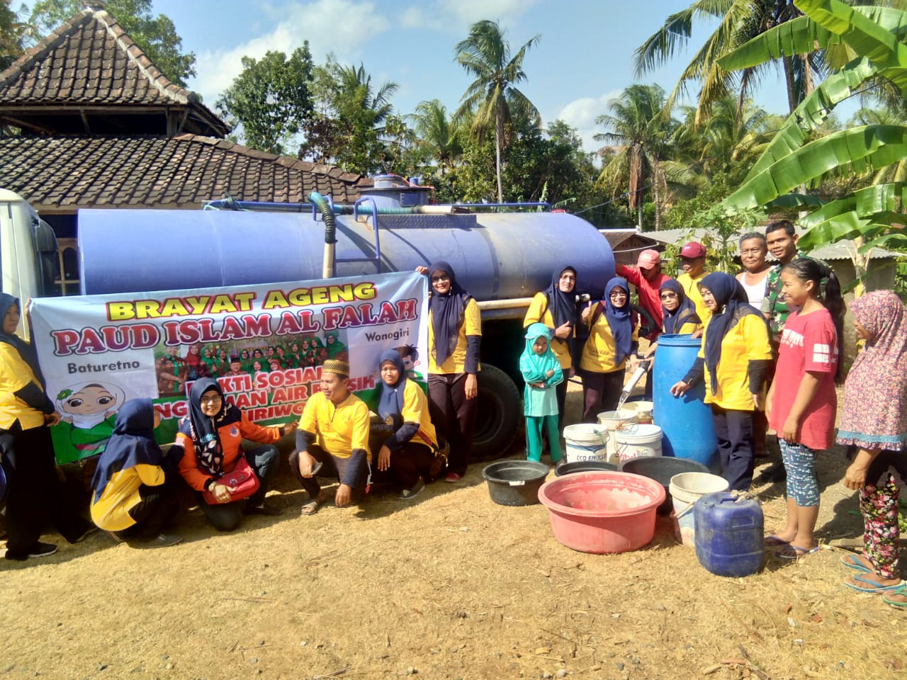 Babinsa Selalu Hadir Dalam Kegiatan Bakti Sosial